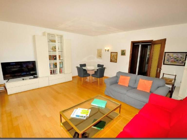 Apartment with pool & patio | Sea view | Pet-friendly — photo 5