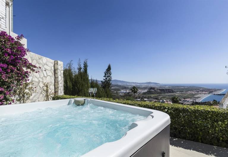 Villa 'Blanca' with Sea View, Wi-Fi and Air Conditioning — photo 5