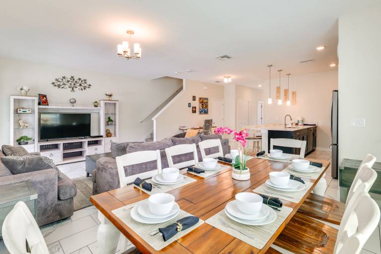 Pet Friendly! Townhome w/ Pool in ChampionsGate — photo 3