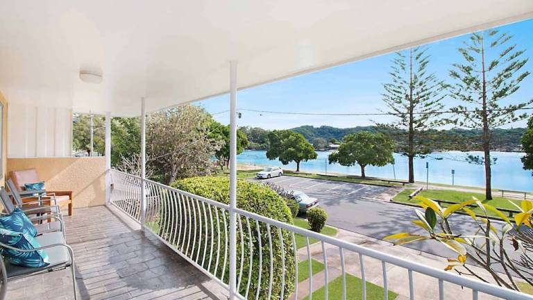 Apartment Burleigh Heads