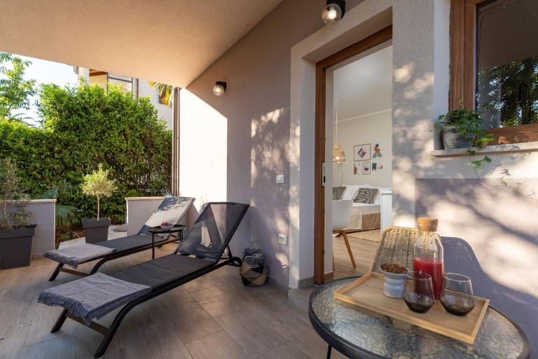 Holiday apartment with terrace in Novigrad