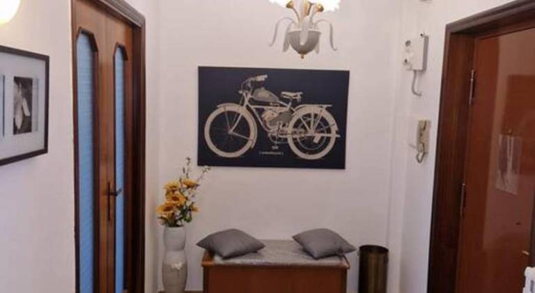 Holiday apartment with patio — photo 5