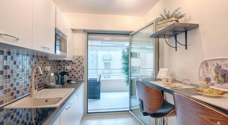 Rental apartment | Close to Place Masséna — photo 2
