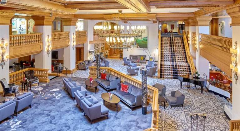 MAXIMILIAN Grand Hotel — photo 2