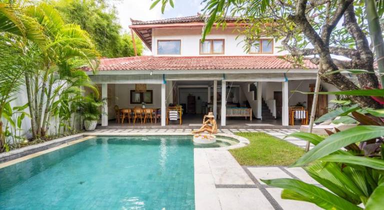 Villa with pool in Kuta