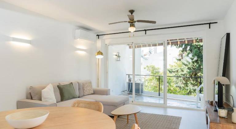 Rental apartment with patio in Torremolinos