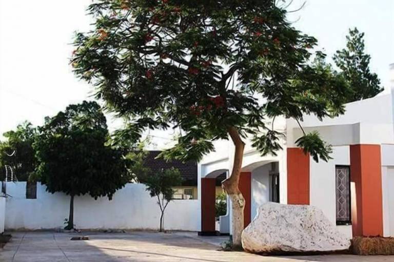 Bed and breakfast  Tlokweng