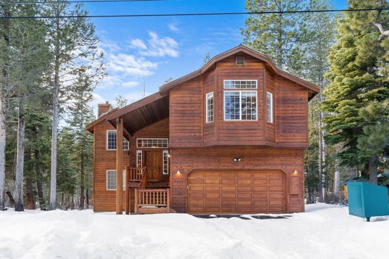 Cabin Tahoma