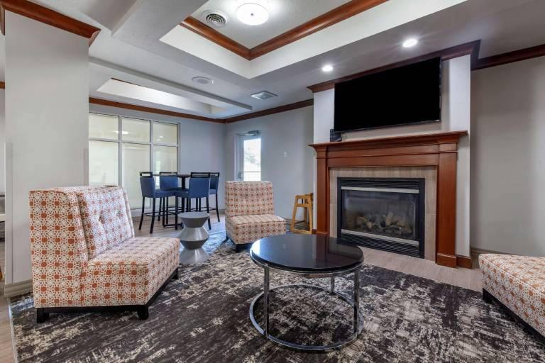 Best Western Plus Sparta Trail Lodge — photo 3