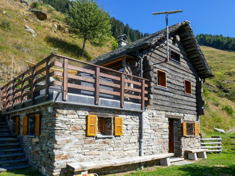Ferienhaus mit Hund in Malvaglia, Tessin für max. 4 Gäste