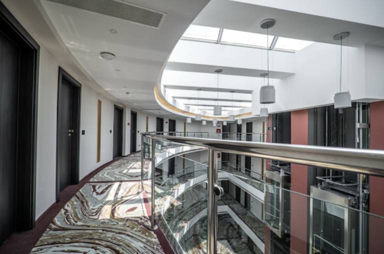 Ramada by Wyndham Bucharest Otopeni Airport — photo 4