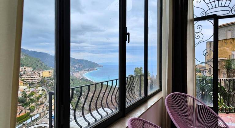 Rental apartment with 2 rooms for 6 persons — photo 2