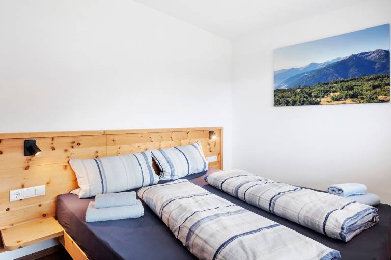 Children-friendly holiday apartment with yard, patio & BBQ | Garden view | Next to the ski | Dogs allowed — photo 4