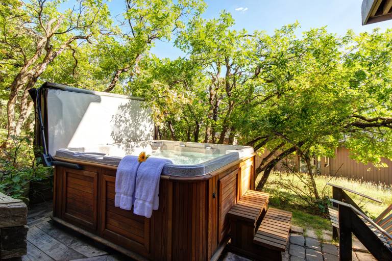 Family-oriented house with jacuzzi, barbecue & sauna | Mountain view | Dogs allowed — photo 3