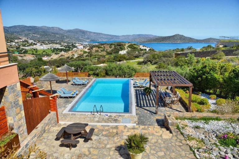 Villa Agios Nikolaos