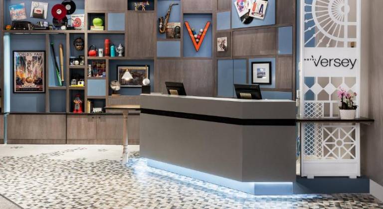 Hotel Versey Chicago Lincoln Park — photo 3