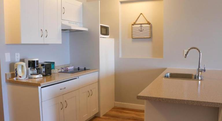 The Waterfront Suites and Marina — photo 4