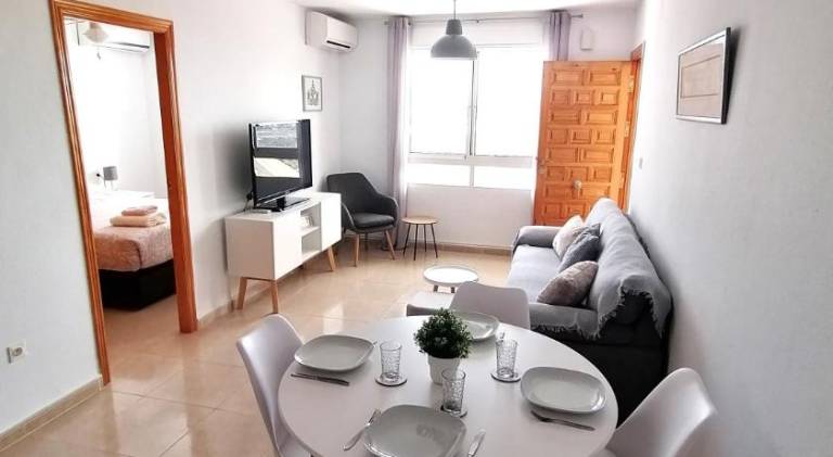 Pleasant apartment with pool | Pets allowed — photo 4
