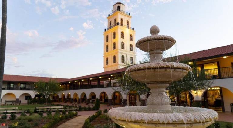 Hotel Mission De Oro in Merced, CA