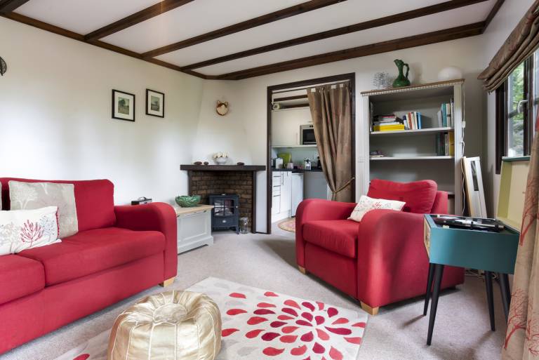Lodge with terrace, garden & sauna | Pets allowed — photo 4