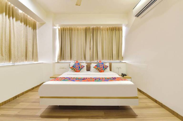 Fabhotel Soham Palace
