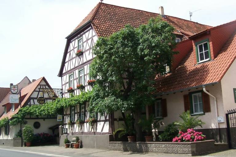Hotel Restaurant Zum Engel