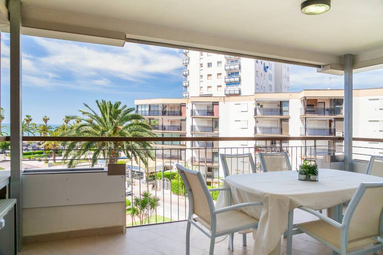 Holiday apartment with terrace — photo 4