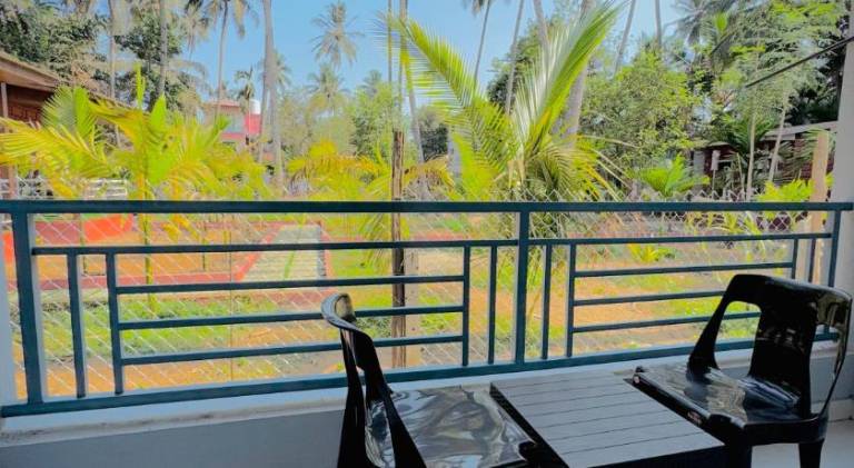 Seaside Beach Resort — photo 3