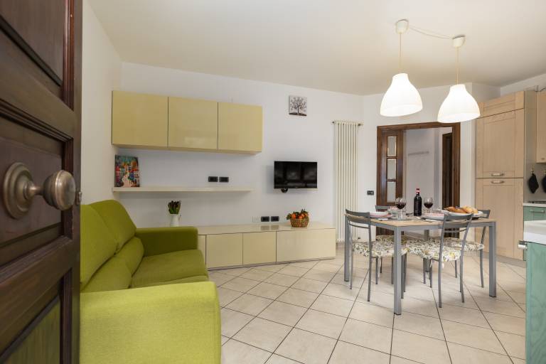 ‘Little Corner of Tranquillity’ with Private Garden and Wi-Fi in Poggibonsi