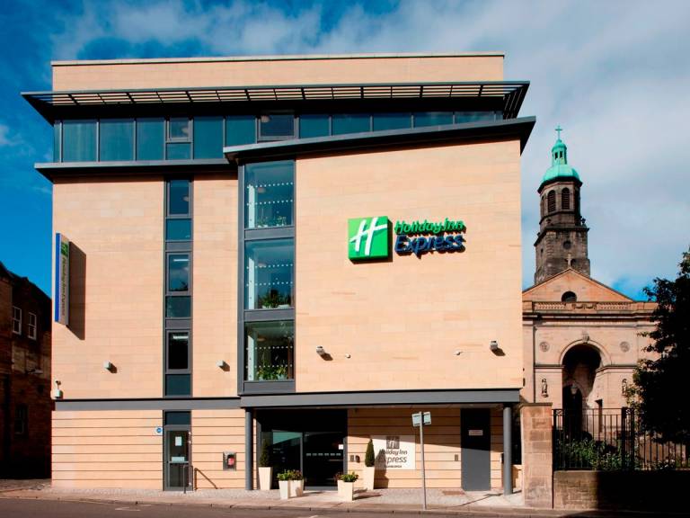 Holiday Inn Express Edinburgh – Royal Mile By IHG in Edinburgh