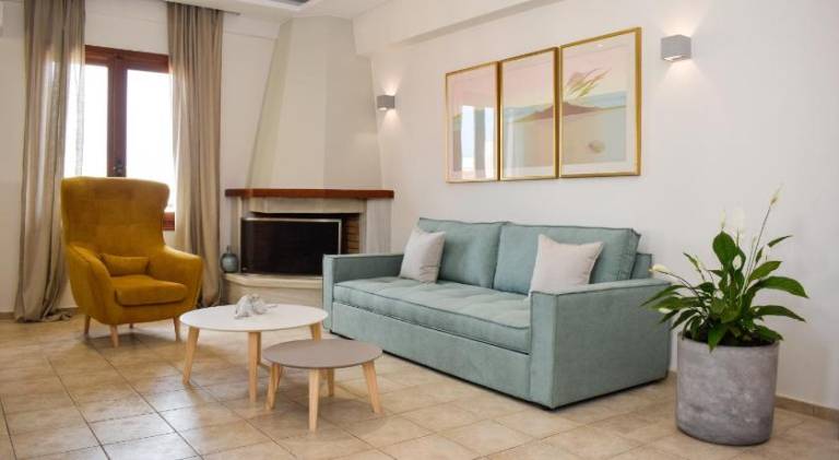 Rental apartment with terrace in Chania