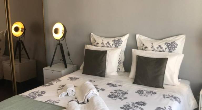 Rental apartment | Close to Monastery of Santa Cruz in Coimbra