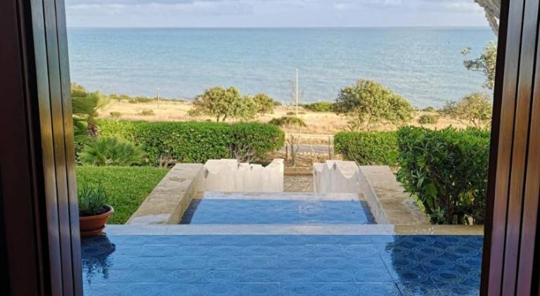 House with 3 rooms for 5 persons — photo 4