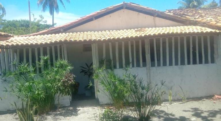 House with 1 room for 2 persons in Mata de São João
