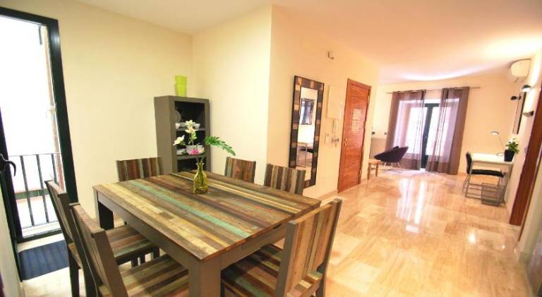 Apartment | Next to Seville Cathedral — photo 4