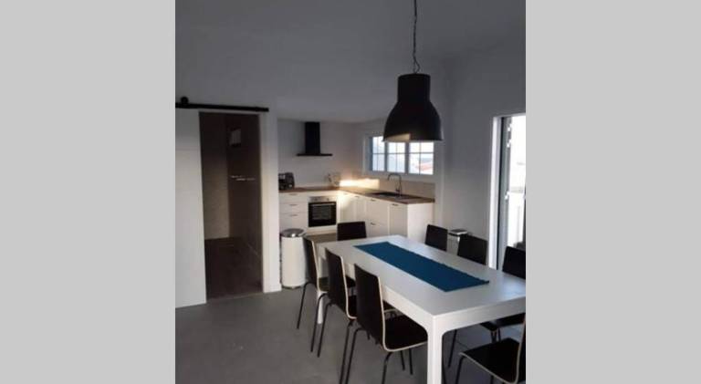 Fully equipped spacious villa with garden, pool & patio | Next to the beach | Pets allowed — photo 5