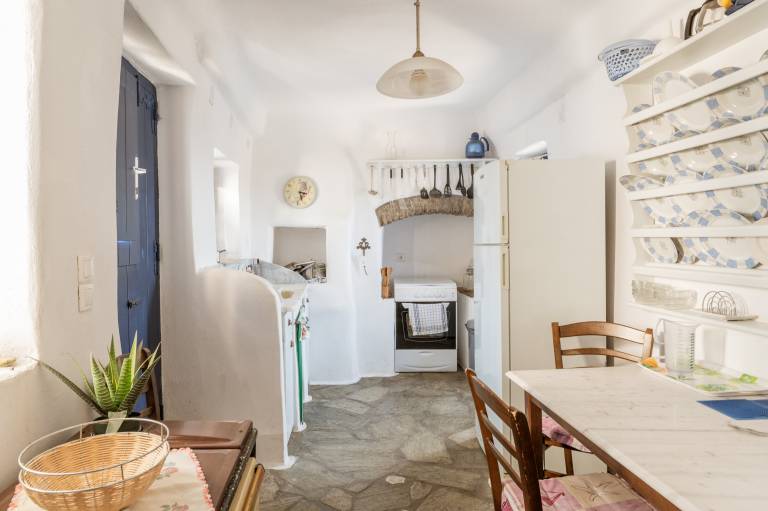 Holiday Home 'Kykladen White House' with Mountain View and Shared Terrace — photo 5