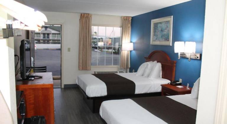 Americas Best Value Inn Tuscaloosa — photo 2