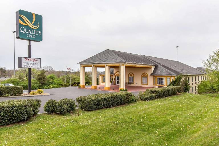 Quality Inn Crossville Near Cumberland Mountain State Park in Crossville, TN