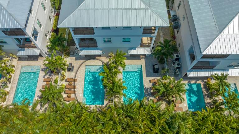 House with private pool, garden & barbecue — photo 5