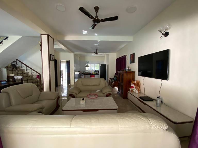 Capetown villa with Pool, Jacuzzi, DJ & Hot tub — photo 2