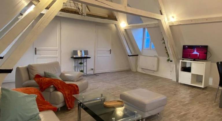 Rental apartment with 3 rooms for 6 persons — photo 2
