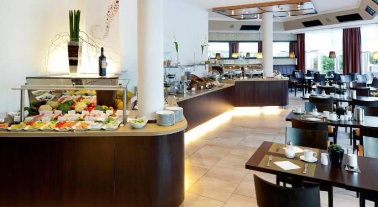 Mercure Hotel Duesseldorf Ratingen — photo 2