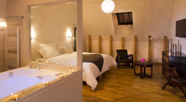 Demeures & Chateaux Auberge de la Tour - Hotel & Restaurants - Marcoles Auvergne — photo 2