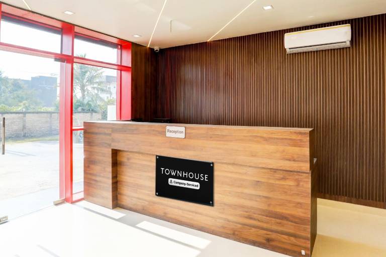 Super Townhouse Balua Road Pahadiya — photo 4