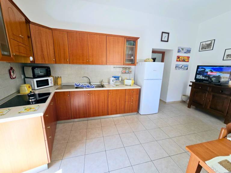 Apartment with 2 rooms for 4 persons — photo 2