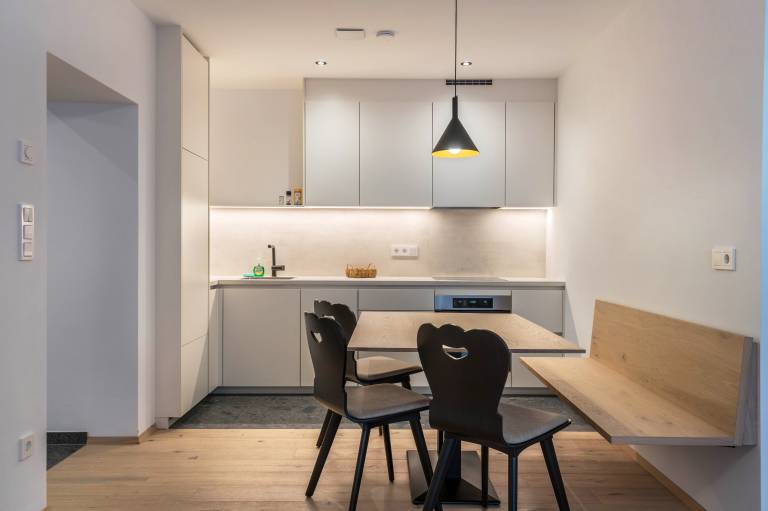 Apartment 'Mountain Meadows Apt 4' with Mountain View and Wi-Fi — photo 3
