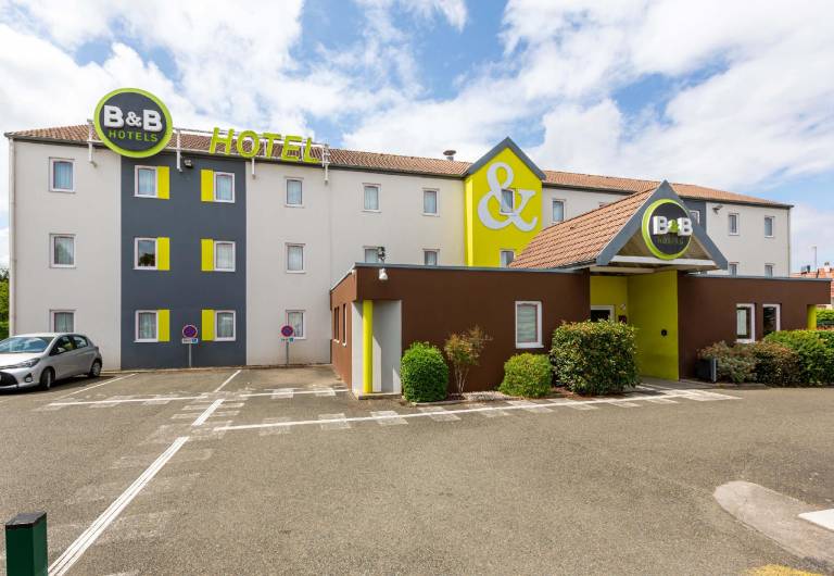 B&B HOTEL CHARTRES Le Coudray in Barjouville