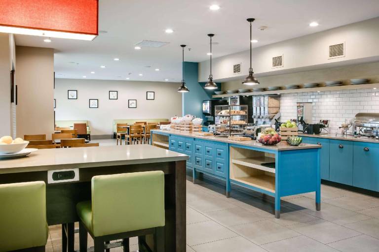 Country Inn & Suites by Radisson, Middletown - Madison West in Middleton, WI