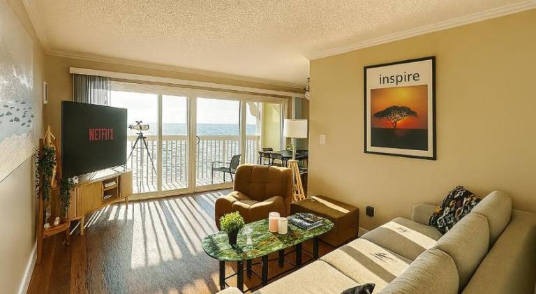 Beautiful apartment | Next to the beach | Dogs allowed in Redondo Beach, CA